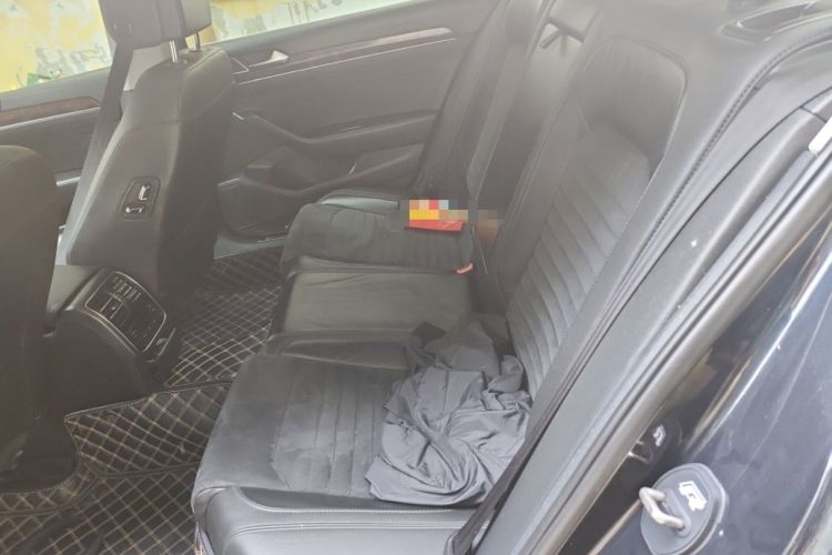 Used Volkswagen Magotan 2018 380TSI DSG Luxury Model Left Rear Seat