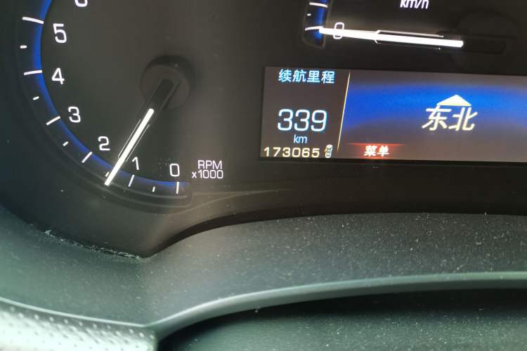 Used Cadillac XTS 2013 28T Luxury Model
