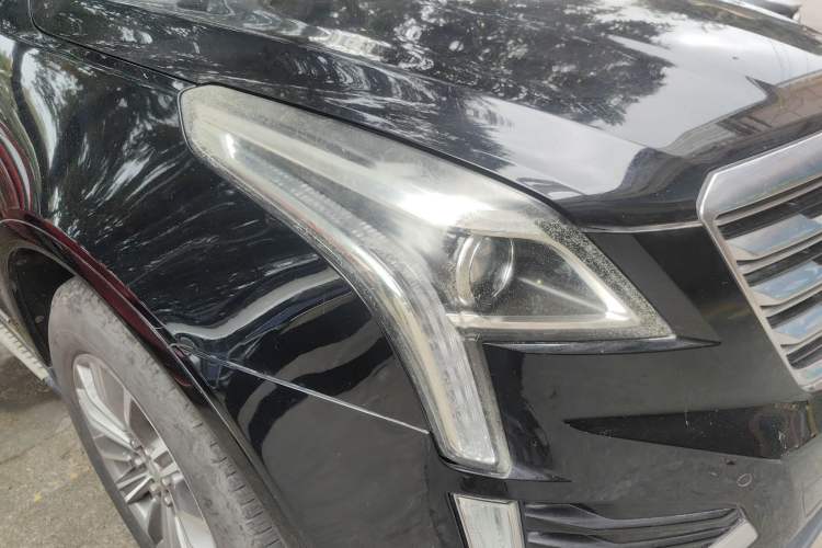 Used Cadillac XT5 2016 25T Luxury Model
