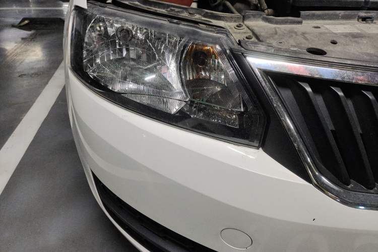 Used Skoda Rapid Spaceback 2016 Revised Version 1.6L Automatic Front-Drive Edition