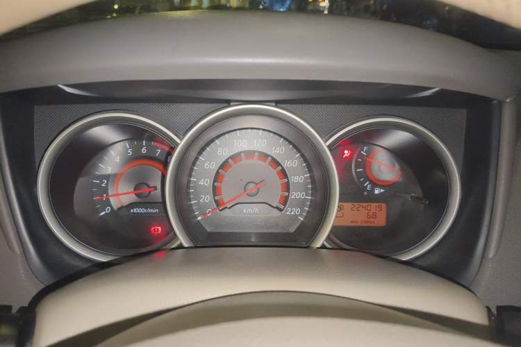 Used Nissan Sylphy 2012 Classic 1.6XE Automatic Comfort Edition Instrument Cluster