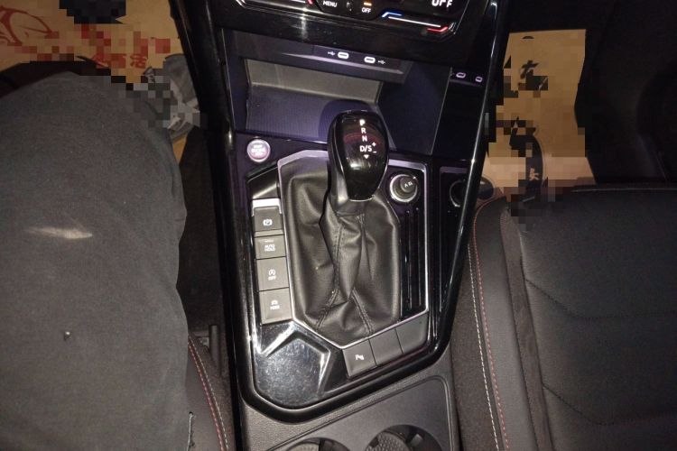 Used Volkswagen Tayron 2020 330TSI Two-Wheel Drive Luxury Connected Pro Edition
