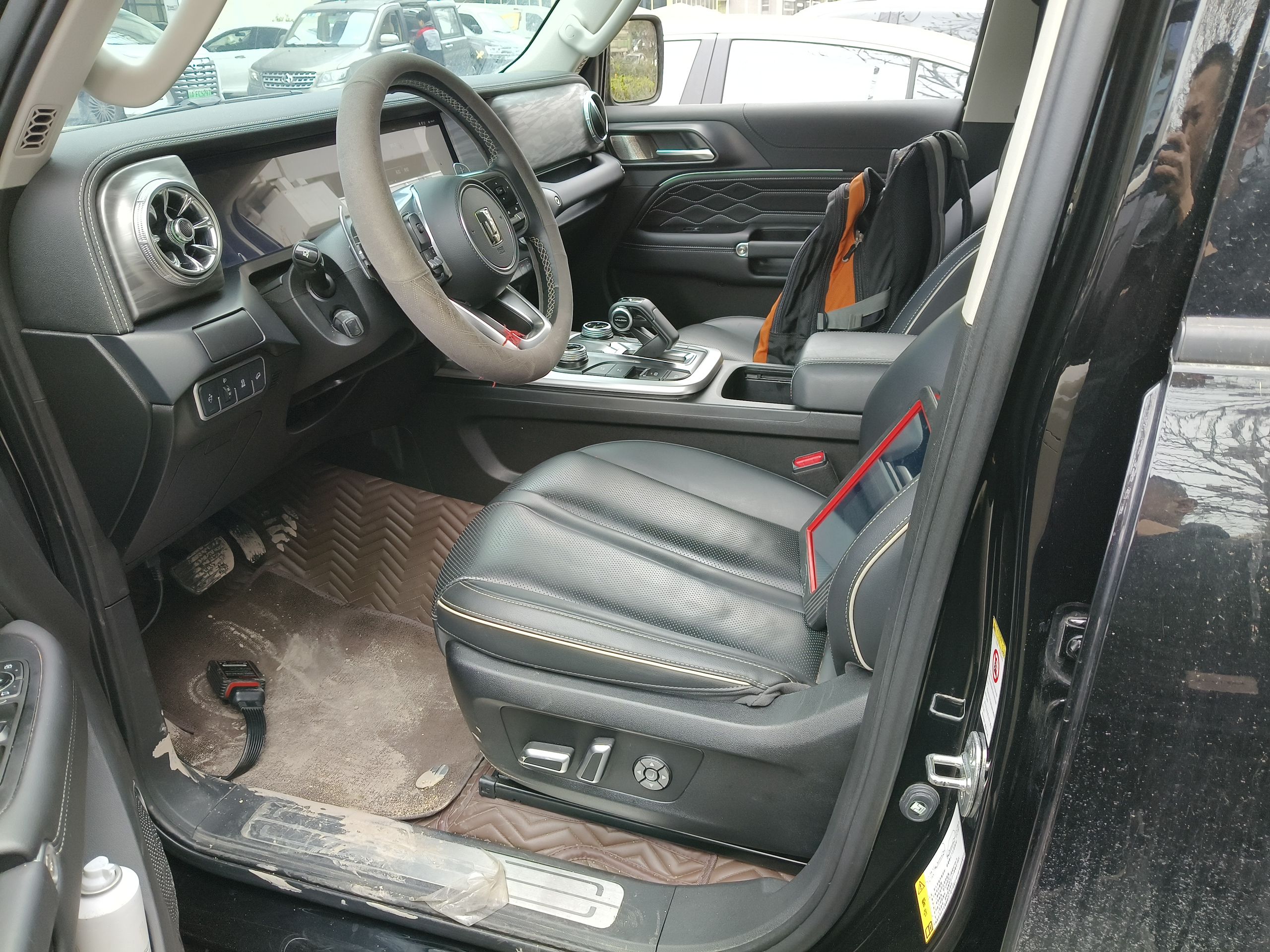 المقاعد الأمامية داخل السيارة