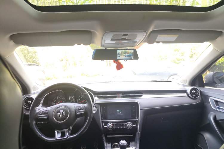 Used MG 6 2017 20T Manual Luxury Smart Connect Version China V Standard