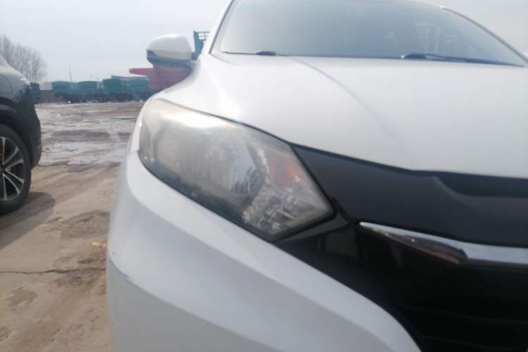 Used Honda Vezel 2015 1.8L CVT 2WD Elite Model Right Front Headlight