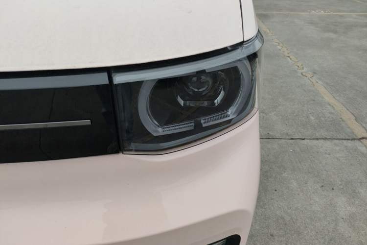 Used Wuling Hongguang MINIEV 2022 Macaron Premium Model – Lithium Iron Phosphate
