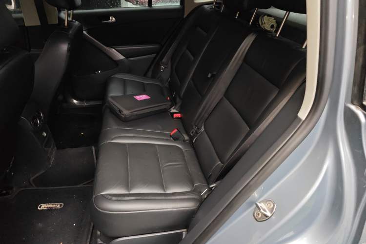 Used Volkswagen Tiguan 2010 1.8 TSI Automatic Two-Wheel Drive Urban Edition Left Rear Seat