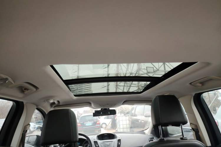 Used Ford Kuga 2015 1.5L GTDi Two-Wheel Drive Fashion Edition