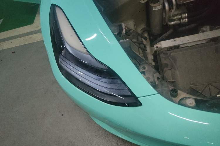 Used Tesla Model 3 2022 Rear-Wheel-Drive Version Right Front Headlight