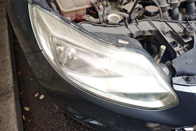 Used Ford Focus 2012 Sedan 1.6L Automatic Comfort Model
