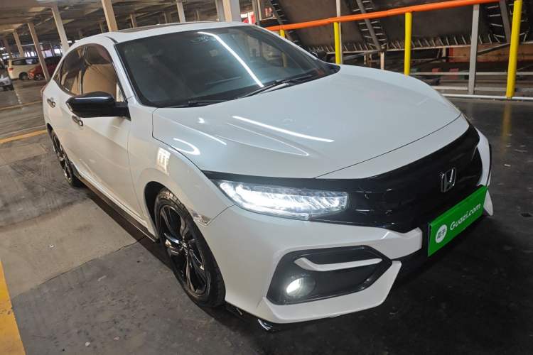 Used Honda Civic 2021 HATCHBACK 220TURBO CVT Trendy Cool Edition