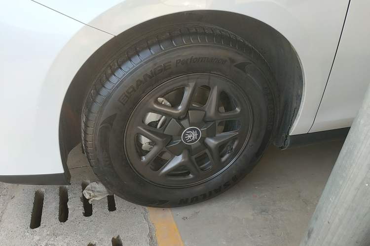 Used BYD Qin PLUS 2025 DM-i Smart Drive 55KM Leading Model