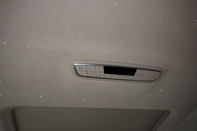 Used Buick GL8 2023 ES Lu Zun Deluxe Model