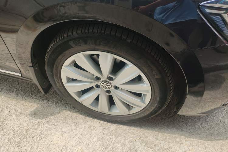 Used Volkswagen Passat 2019 330TSI Elite Edition China VI