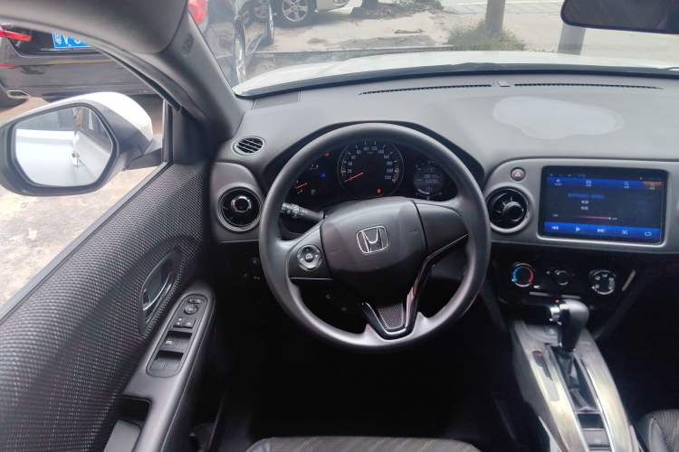 Used Honda XR-V 2017 1.8L EXi CVT Comfort Version
