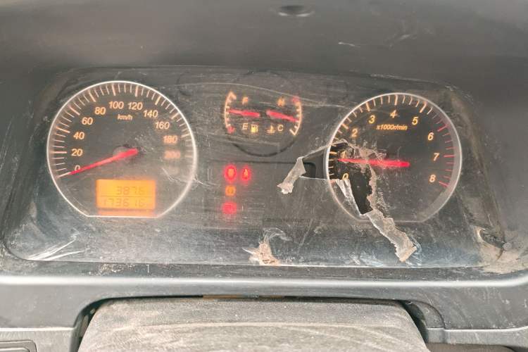 Used Jinbei Express 2020 2.0L Upgraded Version China VI Standard 6-Seater 1TZS