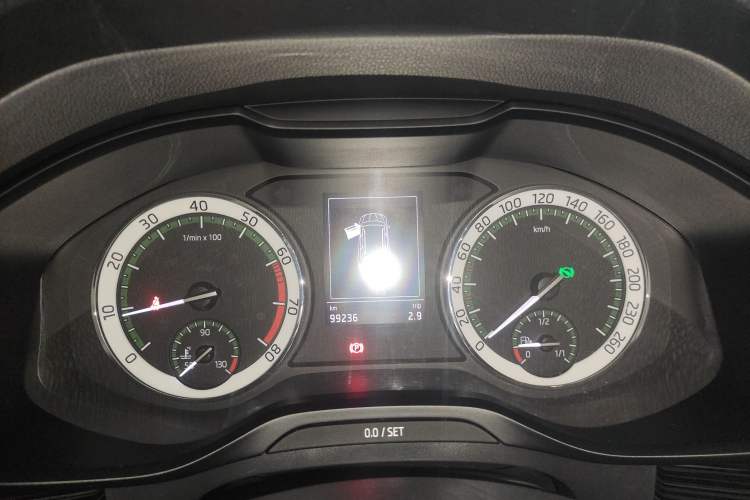 Used Skoda Kodiaq 2017 TSI330 7-Seater Two-Wheel-Drive Luxury Edition
