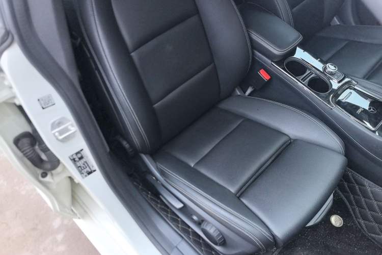 Used Mercedes-Benz CLA 2016 Facelifted CLA 200 Stylish Edition