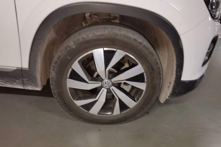 Used Volkswagen Tayron 2019 330TSI Two-Wheel Drive Luxury Model China VI Standard