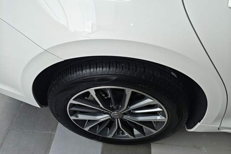 Used Geely Auto Preface 2025 Dongfang Yao 1.5TD Fuyao Edition