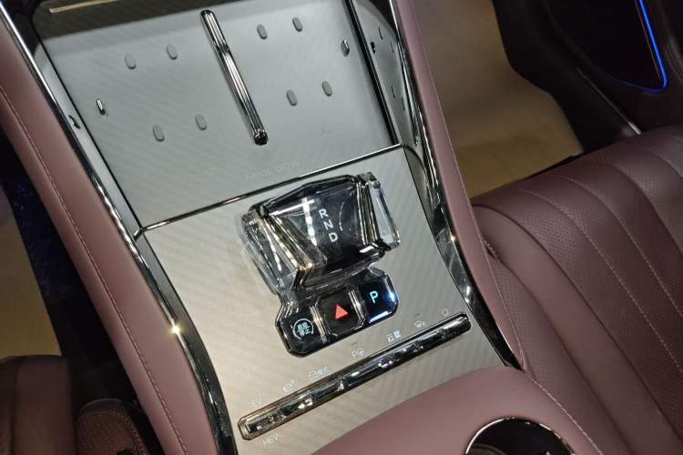 Used Denza Z9GT 2024 1100 Four-Wheel Drive Ultra Version