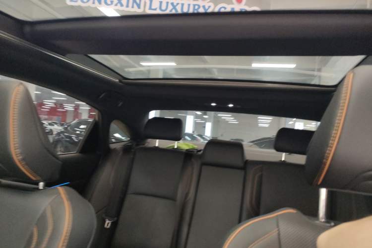 Used Toyota Avalon 2024 Dual-Engine 2.5L XLE Premium Edition Headliner