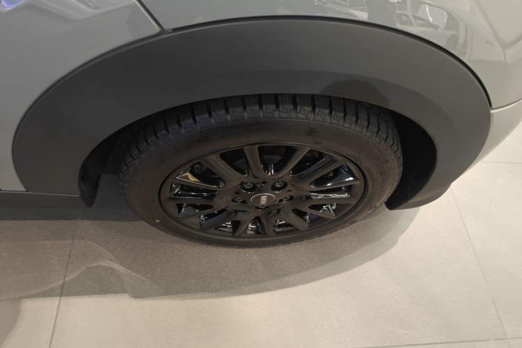 Used MINI 2022 1.5T ONE Five-Door PLUS Exterior 4