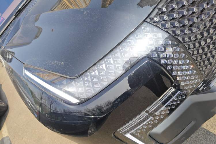 Used Yangwang U8 2023 Luxury Edition
