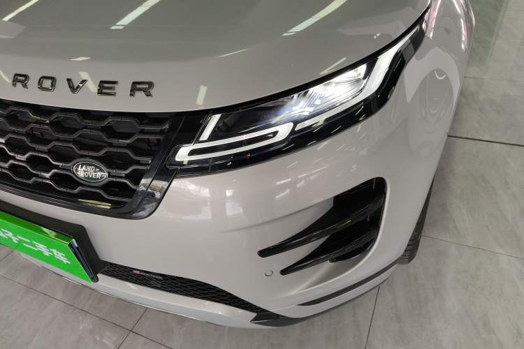 Used Land Rover Range Evoque 2022 Aurora L 249 PS R-Dynamic Luxury Edition
