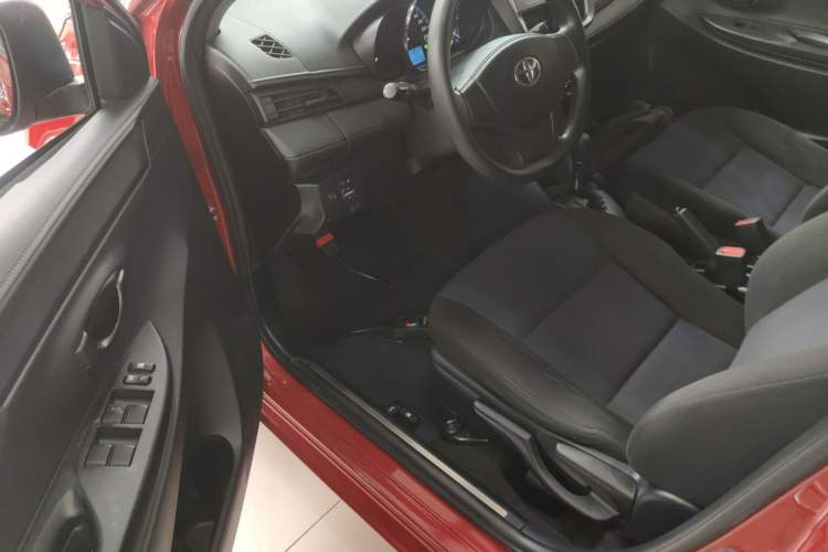 Used Toyota YARiS L Zhi Xiang 2017 1.5E CVT Dynamic Edition Driver Seat