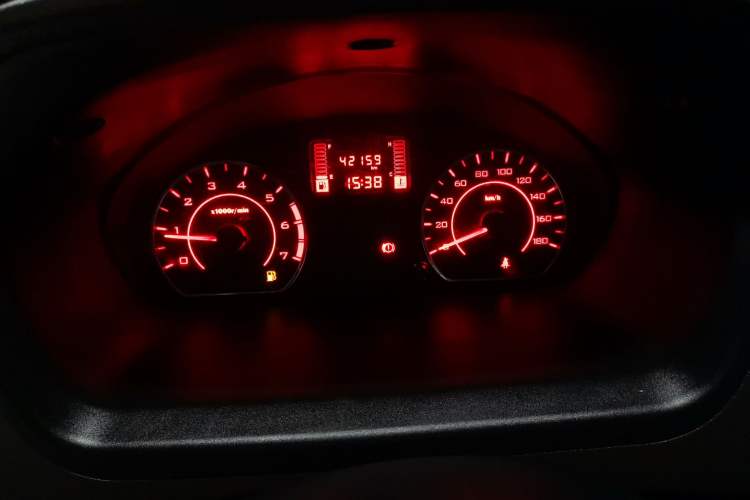 Used Wuling Rongguang S 2023 1.5L Basic Enclosed-Window Vehicle 2 Seats
