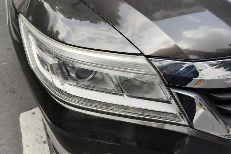 Used Honda Crider 2013 1.8L automatic luxury edition