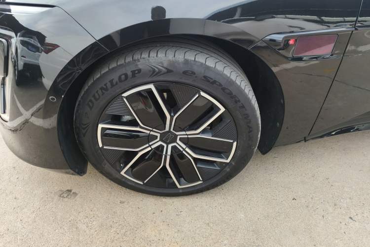 Used Avatr 12 2025 Max Extended-Range Edition
