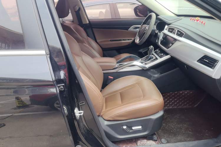 Used Geely Auto Emgrand X7 Sport 2016 1.8TD Automatic ZhiZun Version Right Front Seat