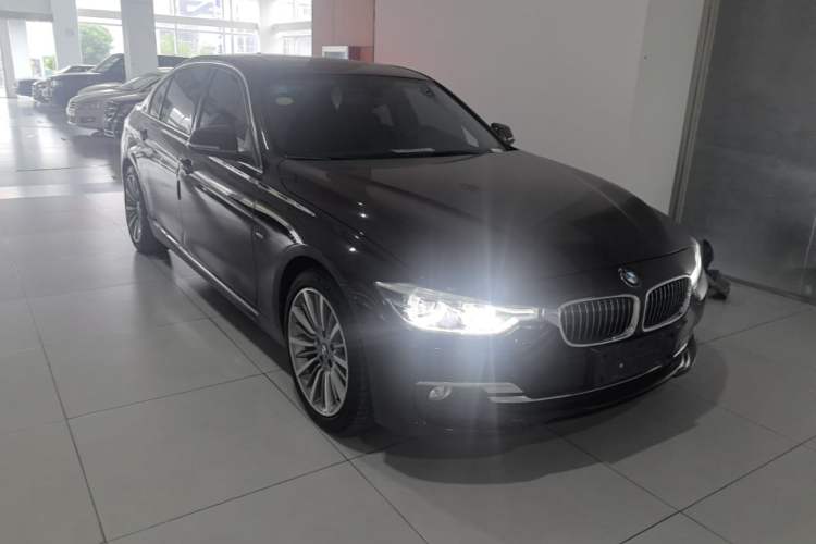 Used BMW 3 Series 2017 320Li Luxury Design Package
