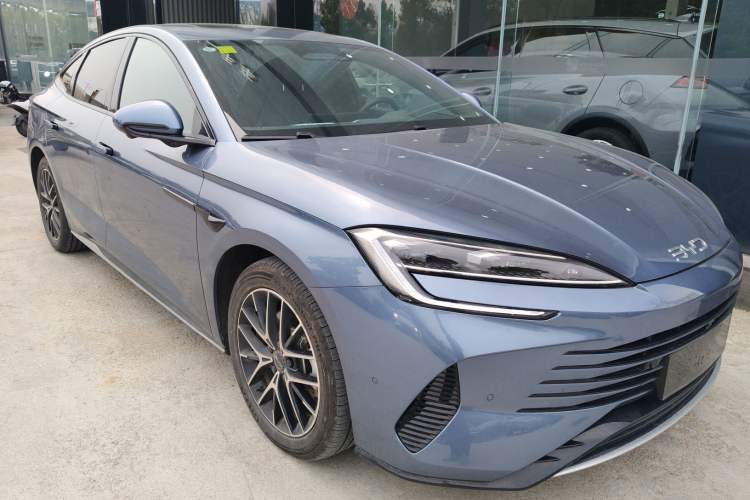 Used BYD Seal 07 DM-i 2025 Intelligent Driving Version DM-i 1.5L 125 km Prestige Edition Front Right 45 Deg