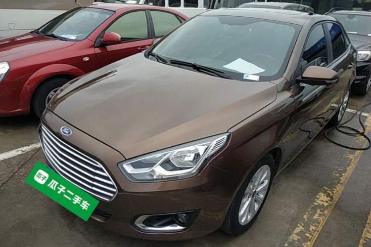 Used Ford Escort 2015 1.5L Automatic Fashion Model