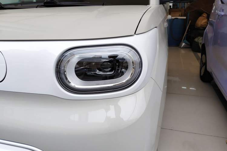 Used Wuling Hongguang MINIEV 2024 3rd Generation 215km Youth Edition Left Front Headlight