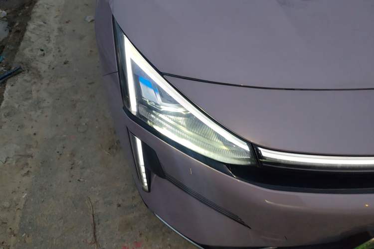 Used Geely Galaxy L6 2024 125km Creative Edition
