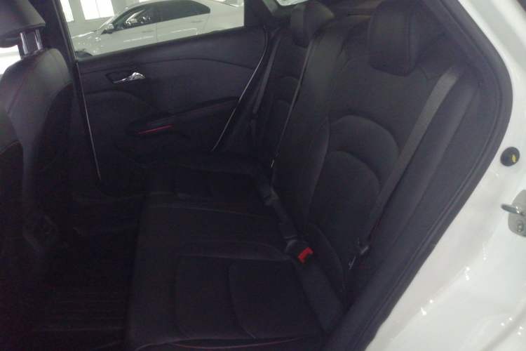 Used Chevrolet Monza 2019 RS 330T Automatic Comfort Edition China VI Standard