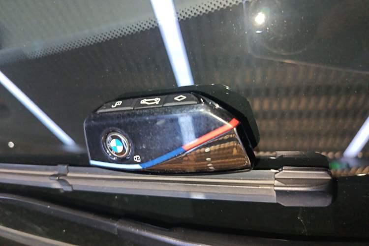 Used BMW X7 2023 xDrive M60i Interior 1