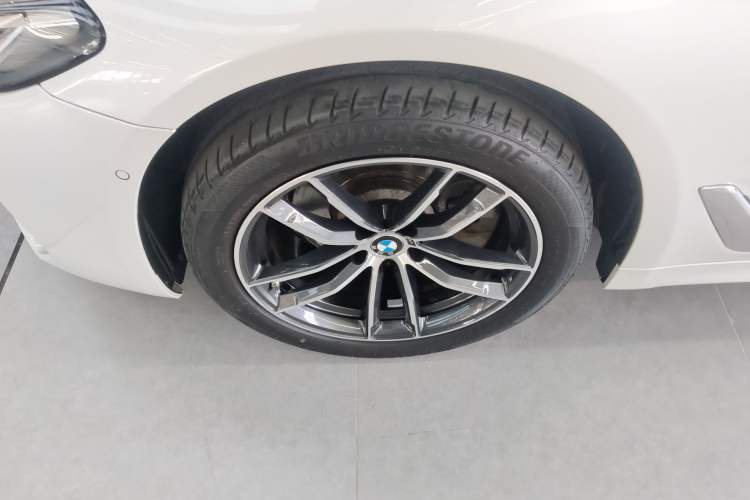 Used BMW 5 Series 2022 Second Facelift 525Li M Sport Package
