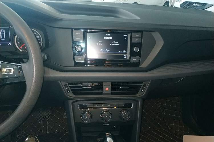 Used Volkswagen Tharu 2020 280TSI Two-Wheel Drive Trend Edition China VI Standard Audio And AC Panel