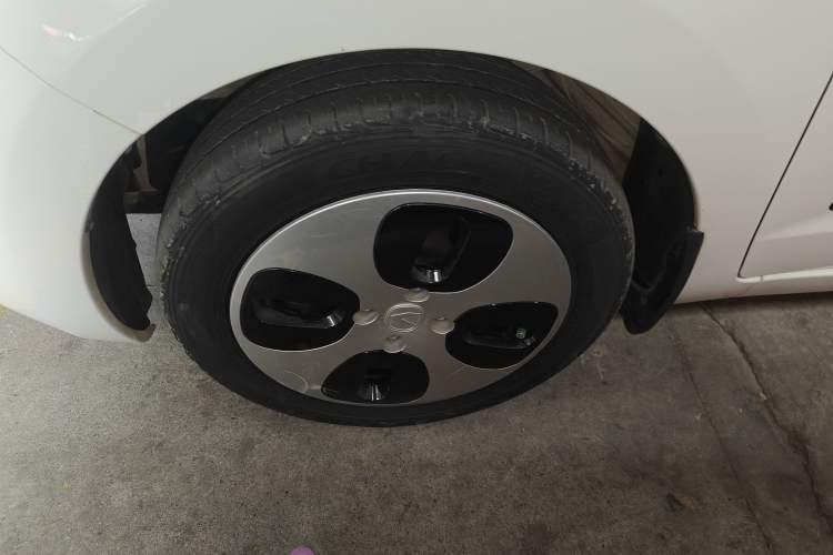 Used Oshan Benni E-Star 2021 National Edition Xin Yue Version (Fast-Charging Edition) Lithium Iron Phosphate (31.95 kWh)