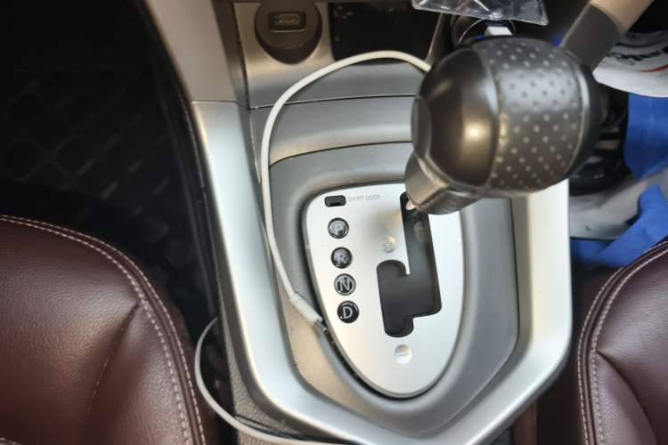 Used Venucia T70X 2015 2.0L CVT SmartFun Sport Edition