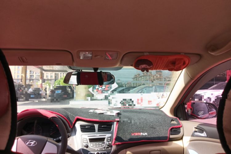 Used Hyundai Verna (older generation) 2010 Sedan 1.4L Automatic Comfort Model GS
