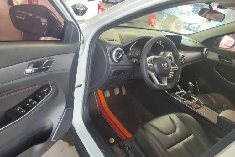 Used BAIC Beijing X5 2018 1.5T Manual Elite Edition National V