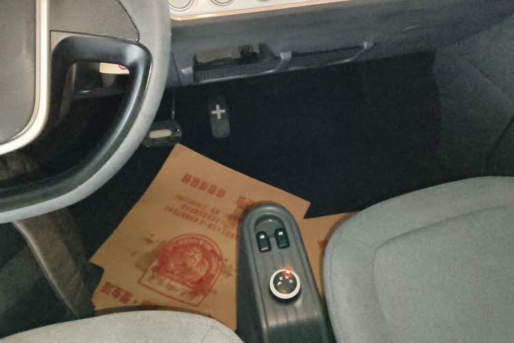 Used Wuling Hongguang MINIEV 2021 Macaron Fashion Model Lithium Iron Phosphate
