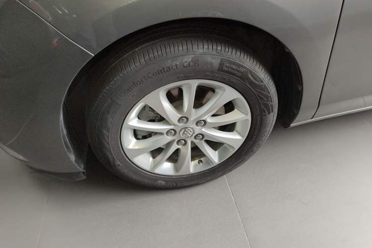 Used Buick GL8 2018 ES 28T Premium Model China VI Standard