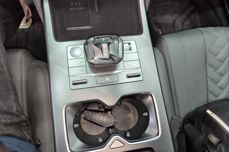 Used BYD Song L DM-i 2025 Intelligent Driving Version 160 km Beyond-Range Type